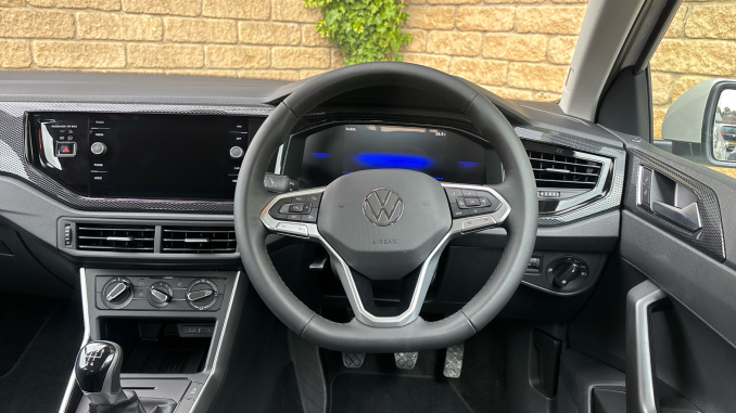 Volkswagen Polo 1.0 Life 5dr Petrol Hatchback - Image 10